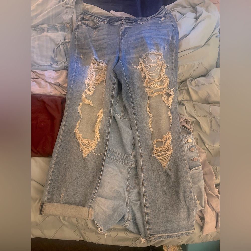 Judy Blue Ripped Light Blue Boyfriend Jeans